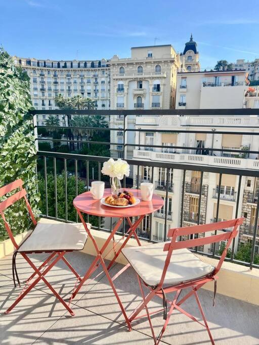 Charming Studio With Terrace *